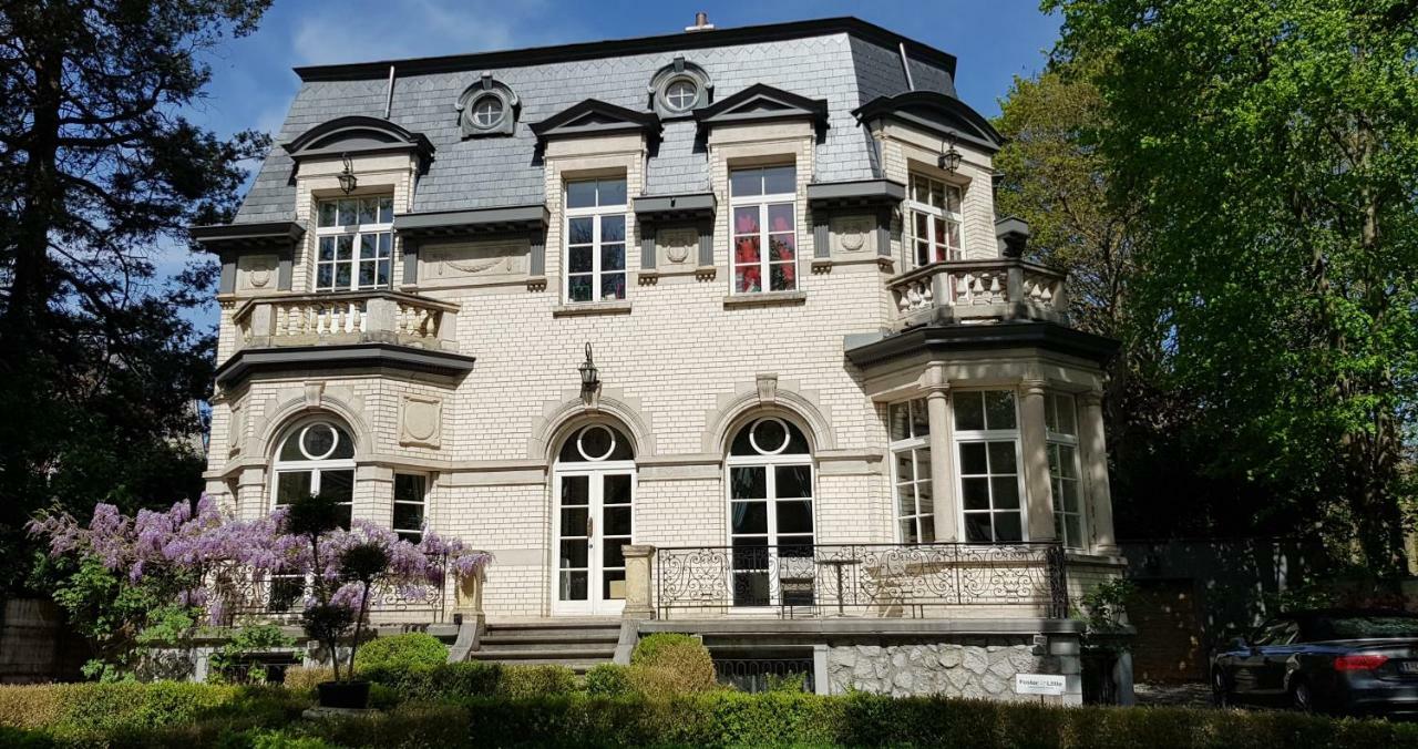 Les Grands Arbres Bed & Breakfast Brussel Bagian luar foto